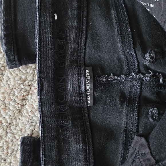 American Eagle High Rise Artist Flare Black Jeans Size 2 X-Long - Picture 2 of 7